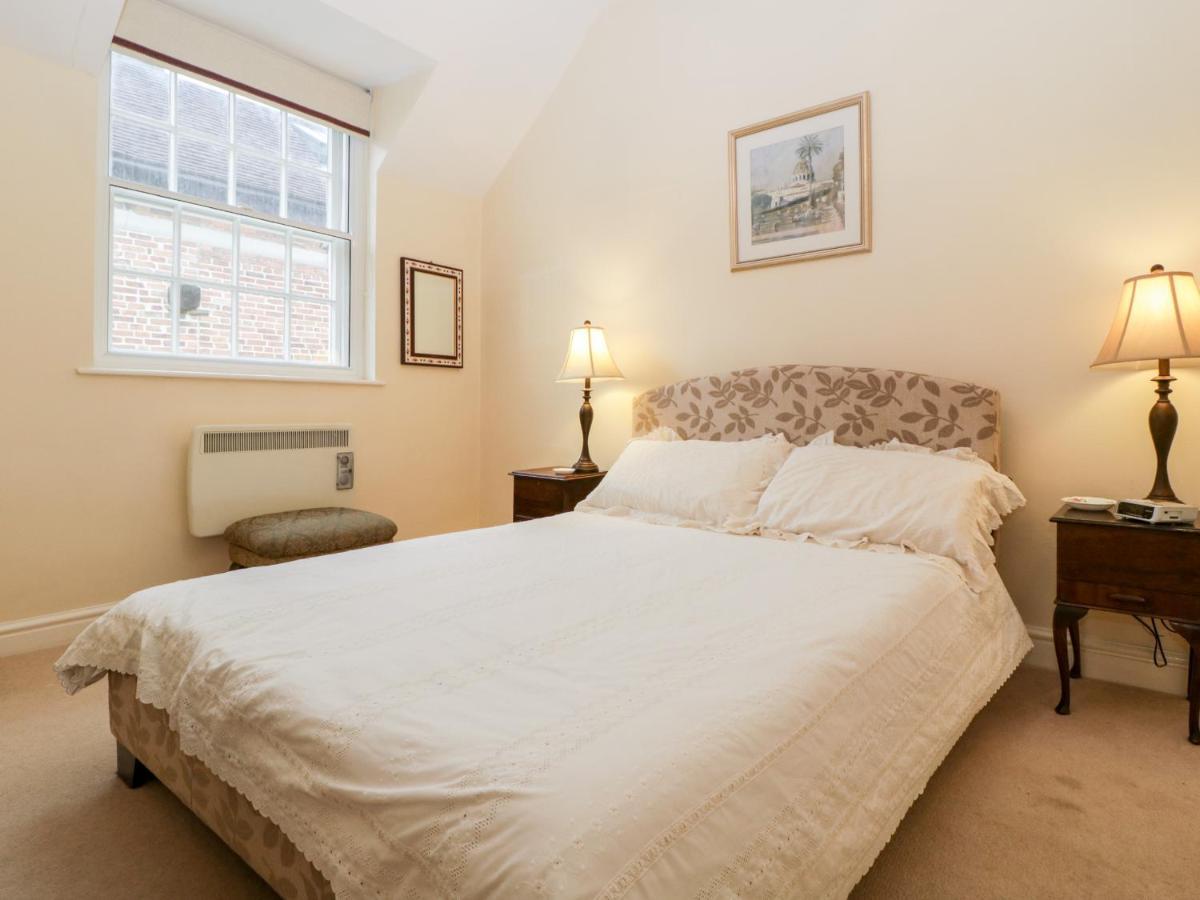 Villa 138D Old Star & Garter Mews Ludlow Exterior foto